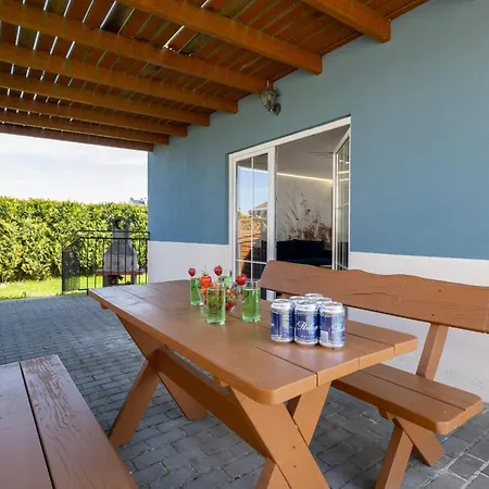 Dom Muschel I Mewa By Renters Holiday home *
